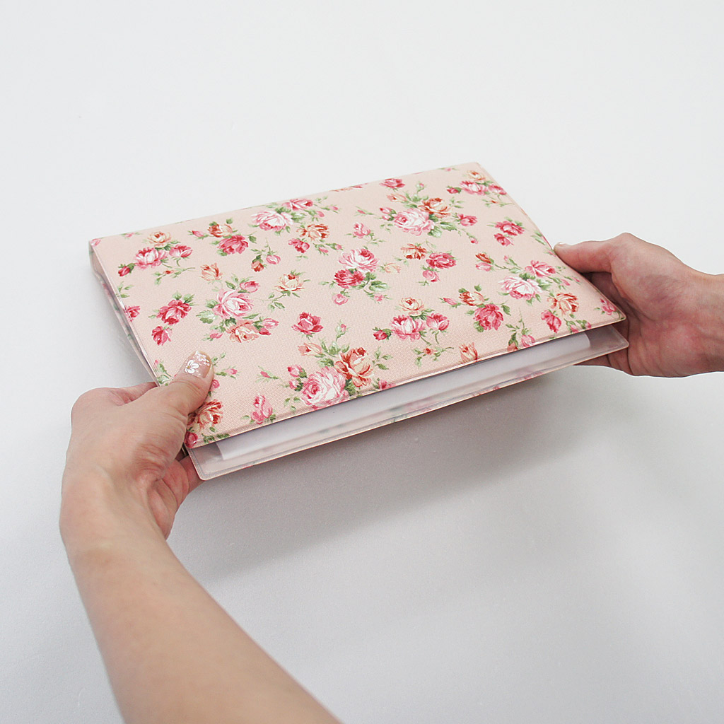 車検証ケース ブックカバータイプ おしゃれ かわいい アイボリー アンティークフラワー バラ ピンク フラワー 花柄 偉大な アンティークフラワー